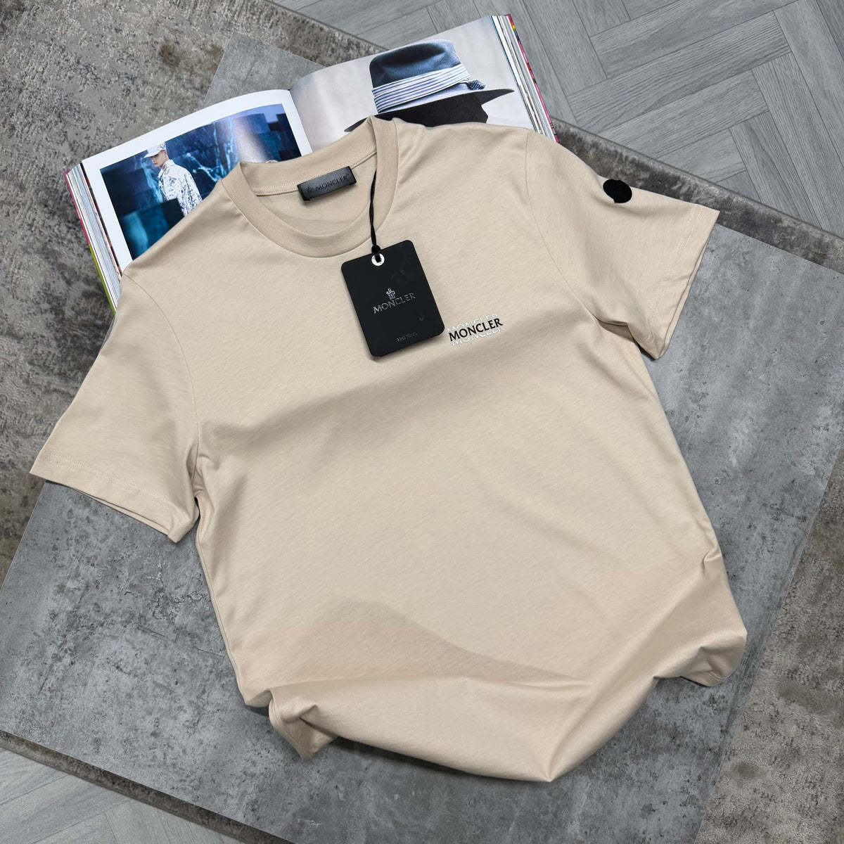 MNCLR SPLIT LOGO T SHIRT - BEIGE