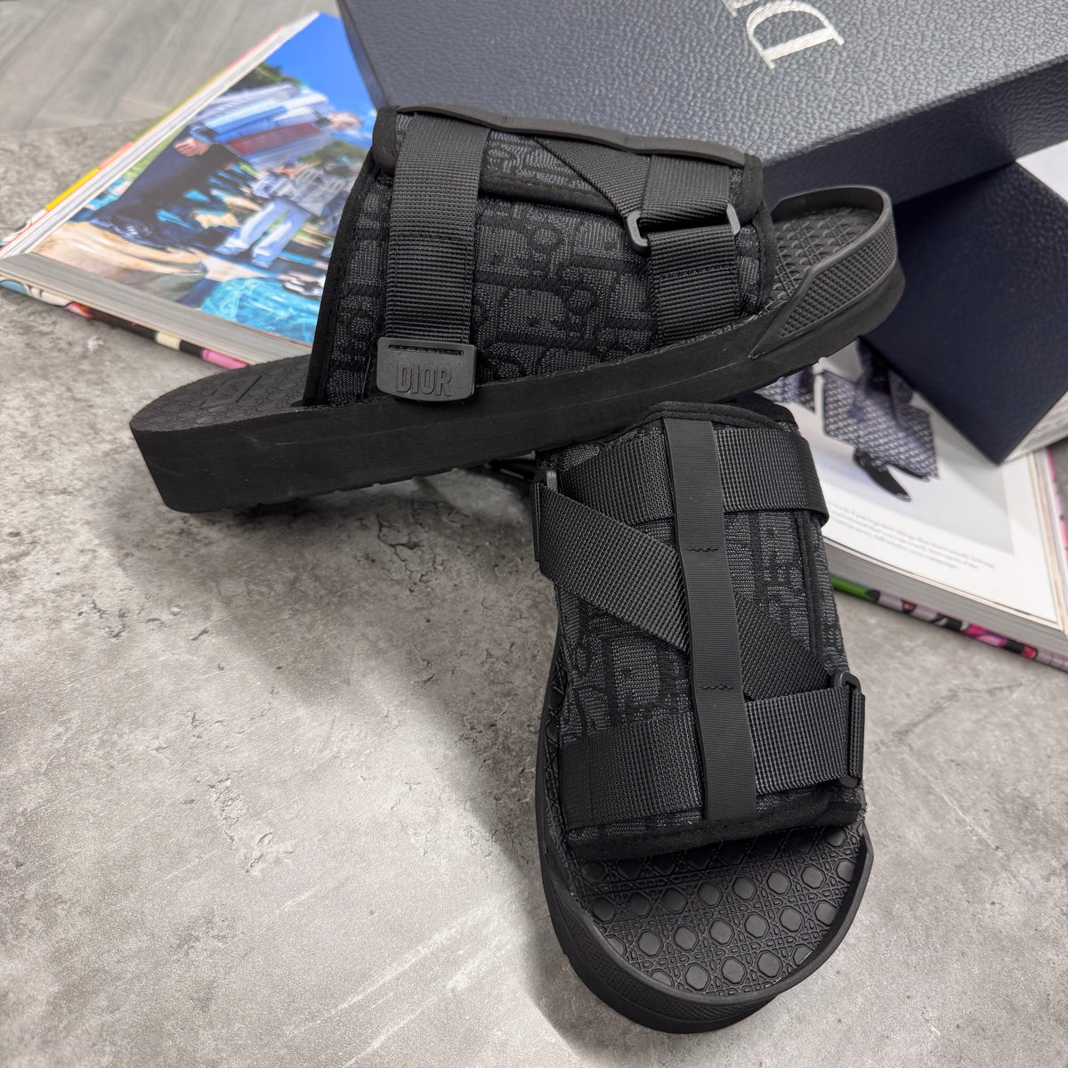 CD OBLIQUE SLIDES - BLACK