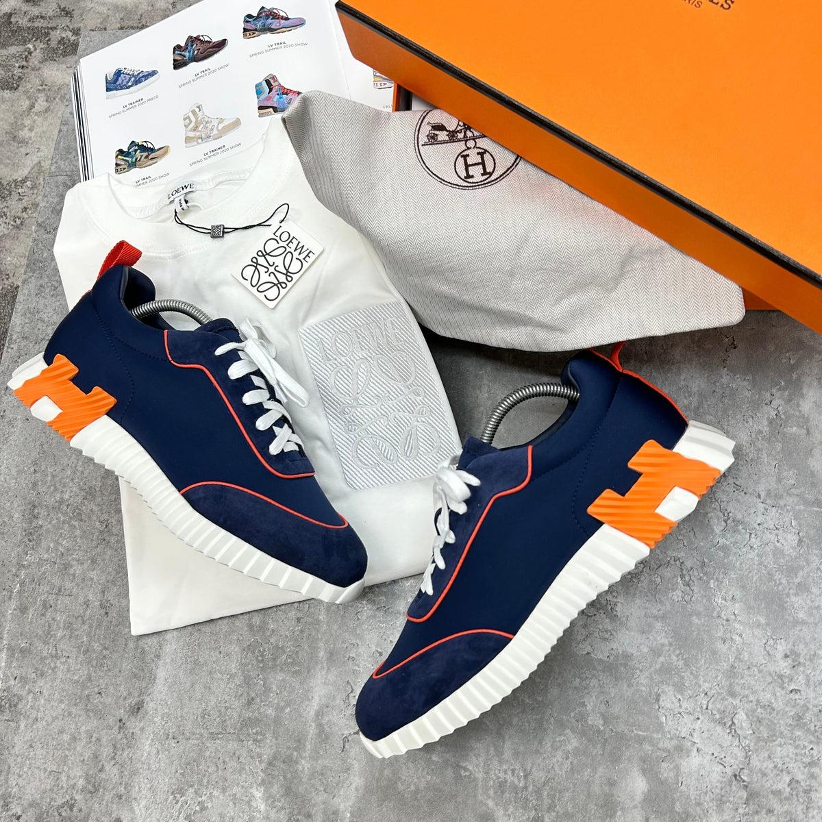(PRE-ORDER) HMES - BOUNCING -TRAINERS