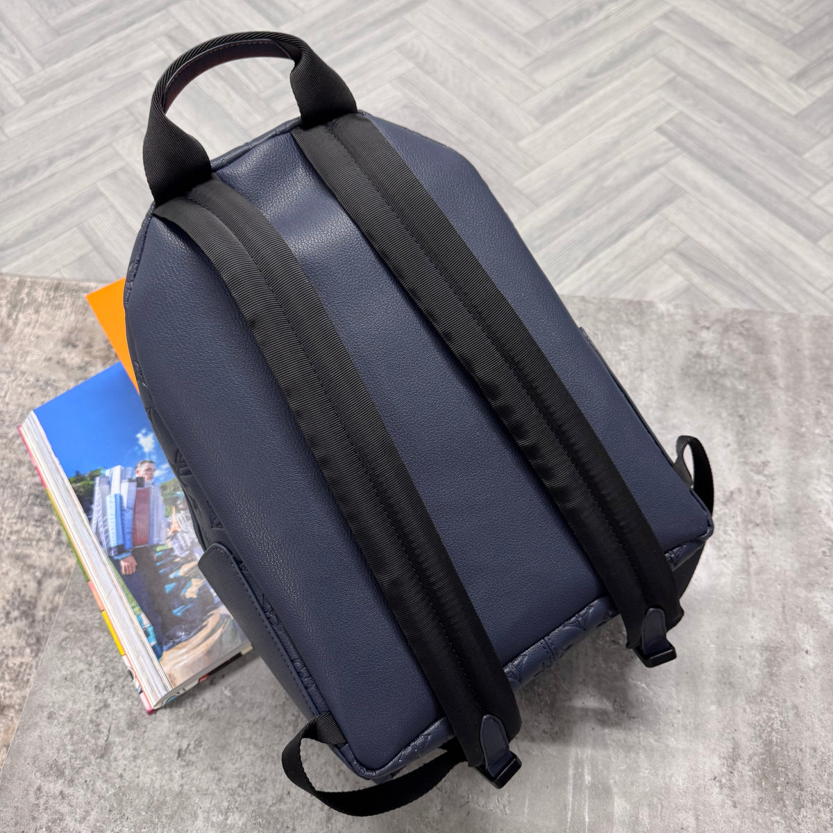 (PRE ORDER) LVE MONOGRAM BACKPACK - NAVY
