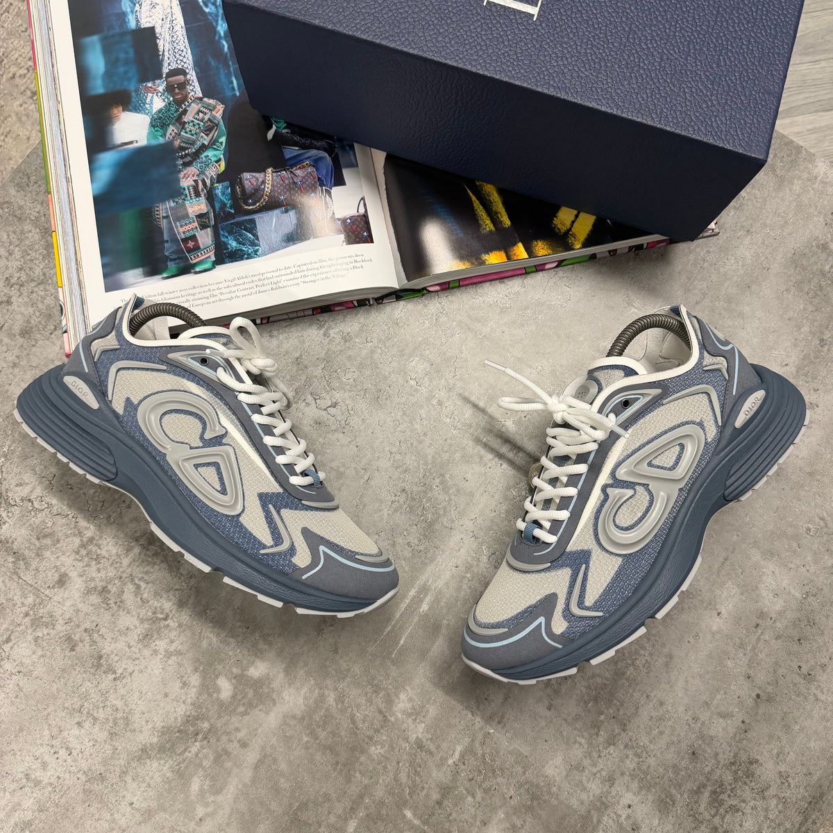 (PRE ORDER) B30 TRAINER - BLUE FROST
