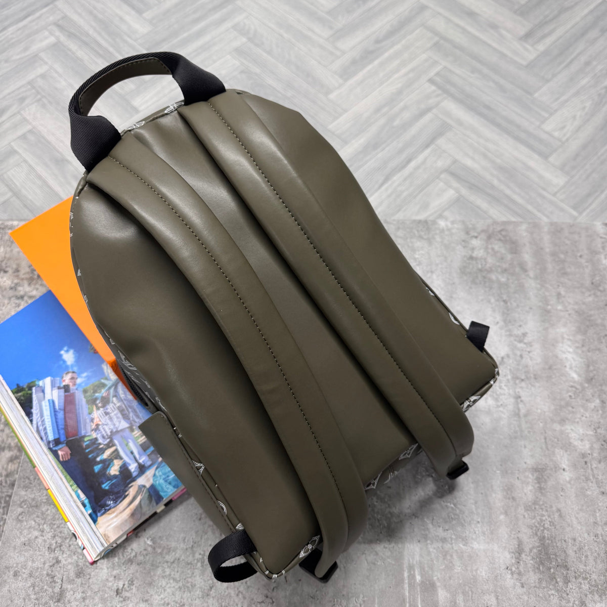 (PRE ORDER) LVE MONOGRAM BACKPACK - KHAKI