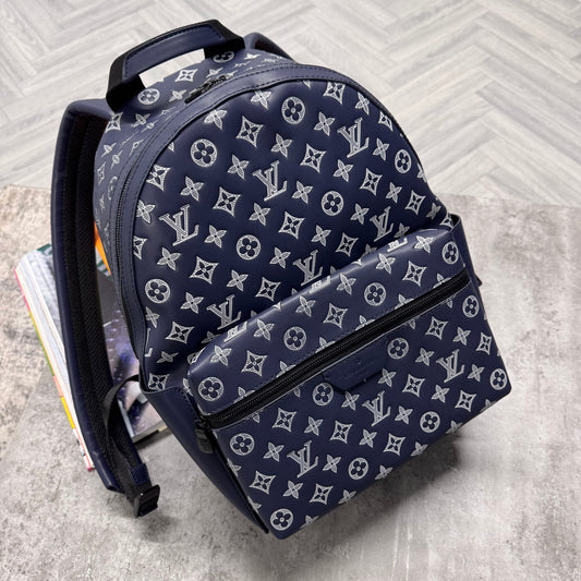 (PRE ORDER) LVE MONOGRAM BACKPACK - NAVY