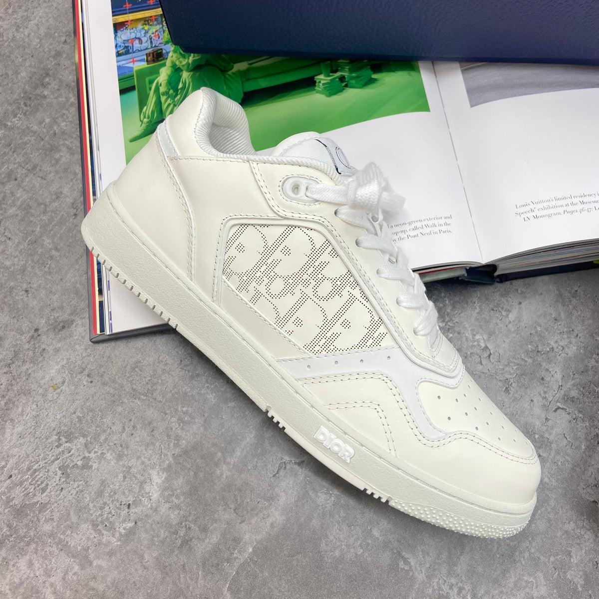 (PRE-ORDER) B27 - TRAINERS