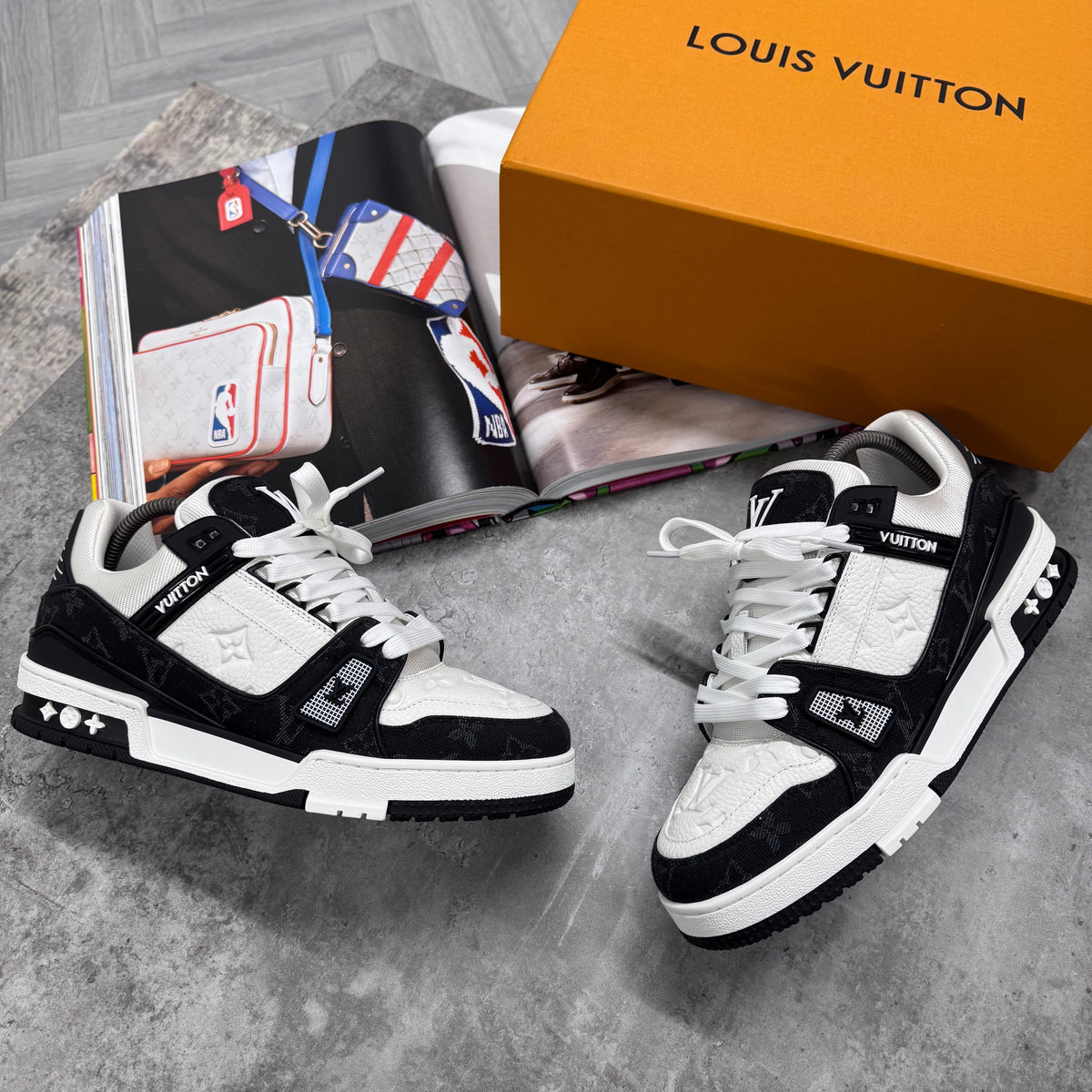 LVE TRAINER - BLACK / WHITE