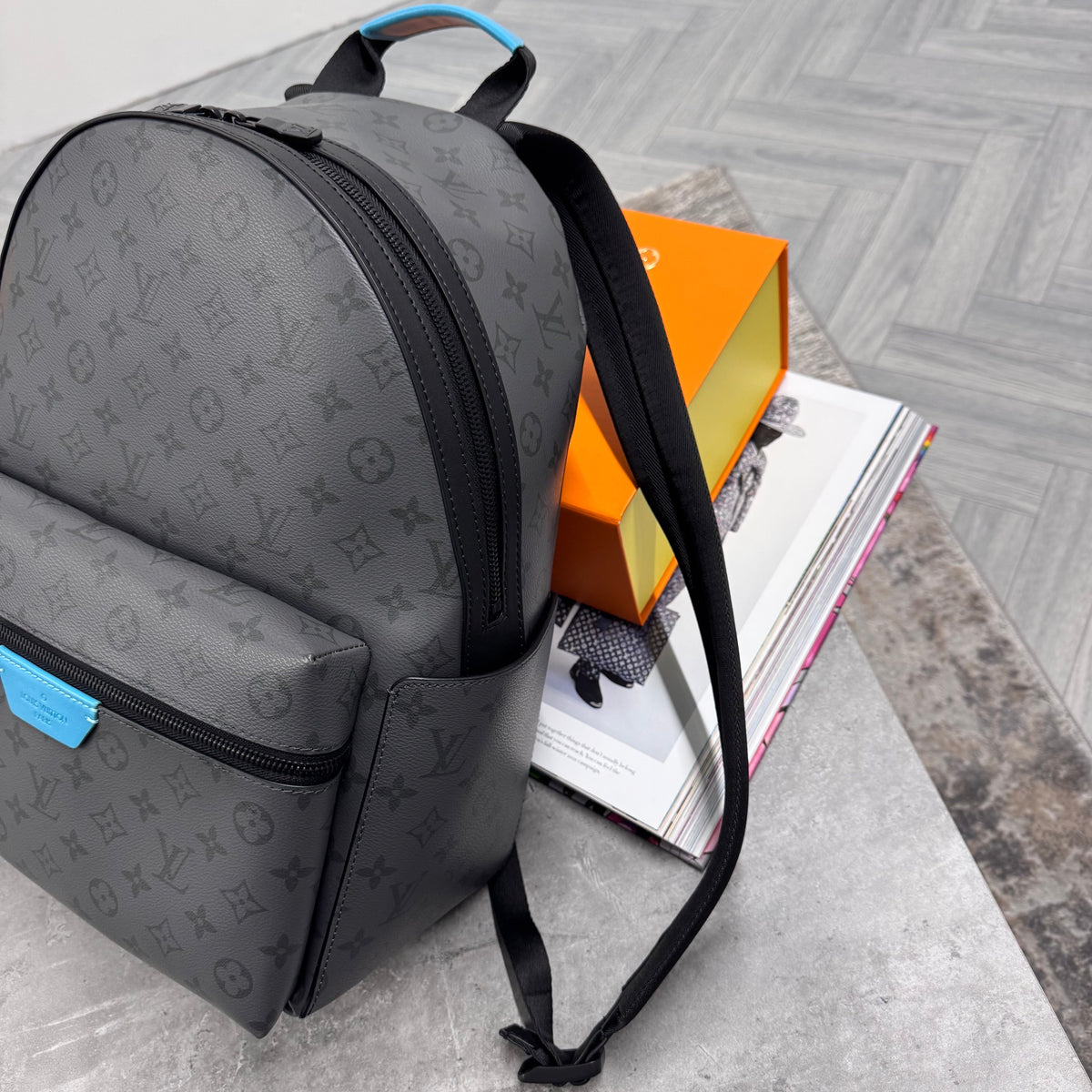 (PRE ORDER) LVE BACKPACK - GREY / AQUA