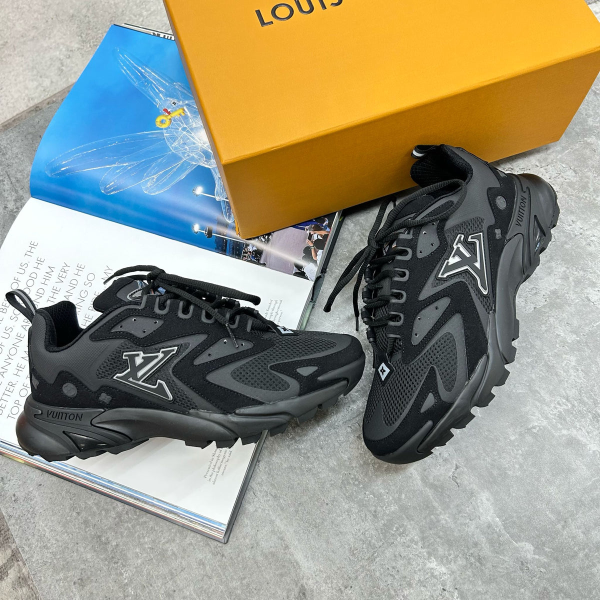 (PRE-ORDER) LVE - TACTIC TRAINER - BLACK
