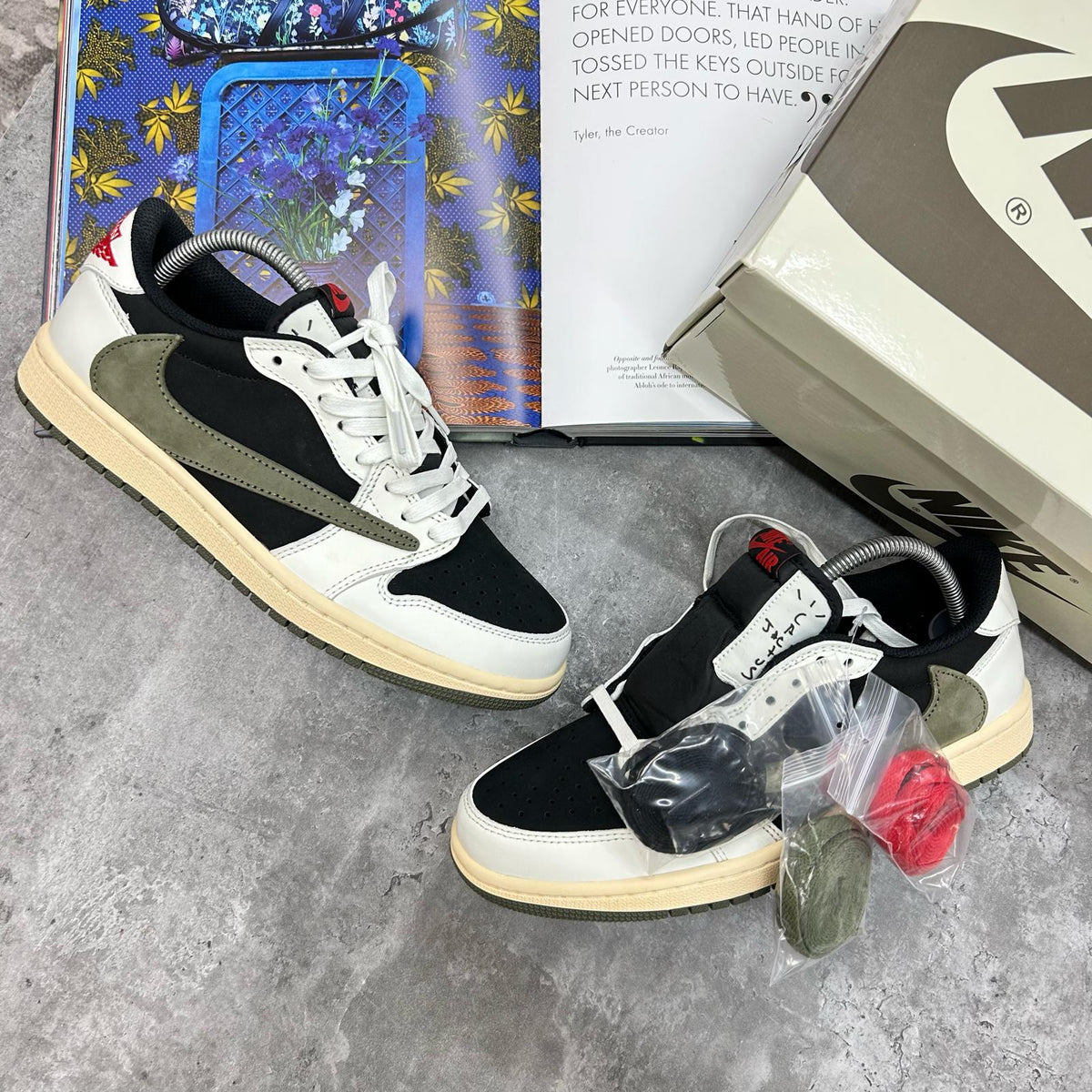 (PRE-ORDER) N X TS - AIR JORDAN 1 - OLIVE