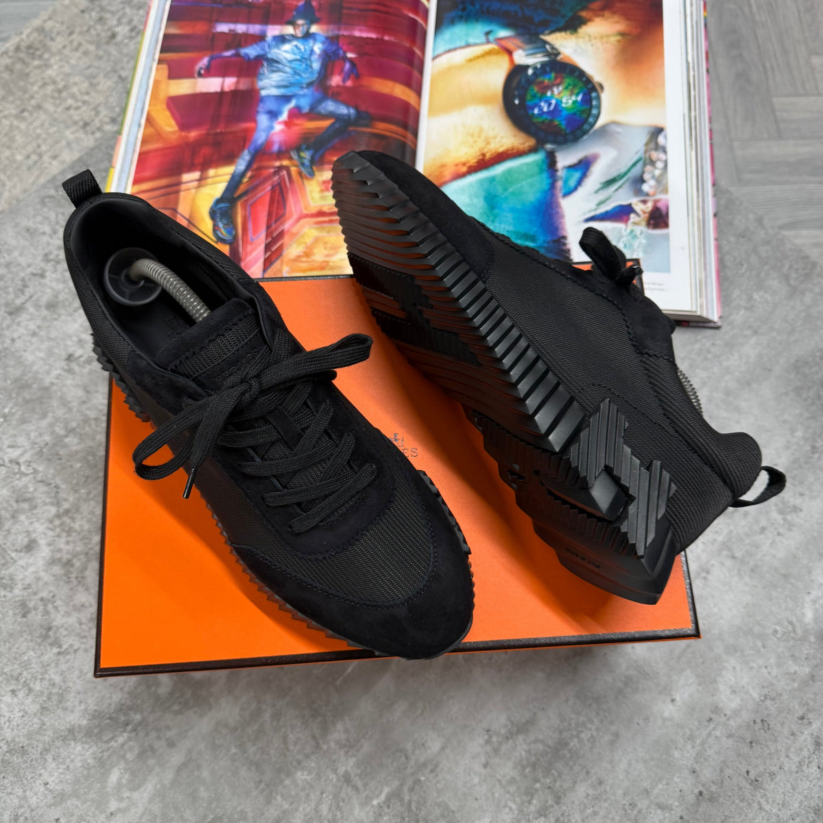 H BOUNCING TRAINER - BLACK