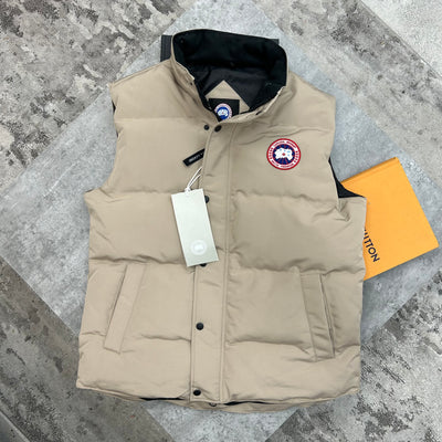 CG GARSON GILET - BEIGE (PRE-ORDER)
