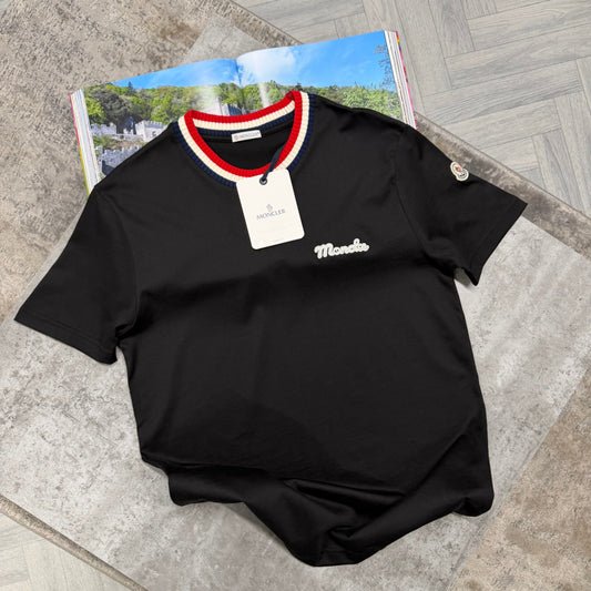 MNCLR STRIPE COLLAR T SHIRT - BLACK