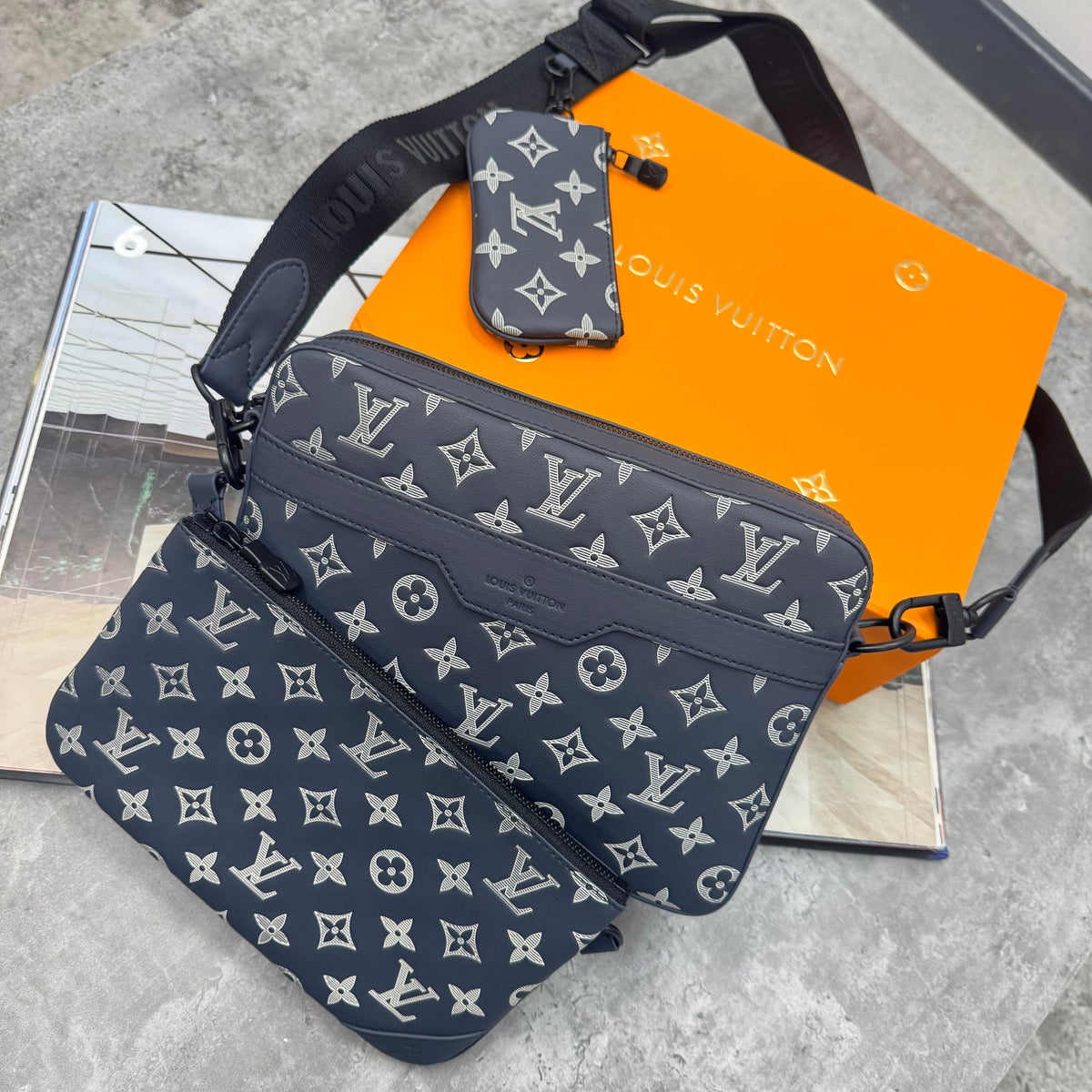 (PRE-ORDER) LVE - TRIO BAG - NAVY/WHITE