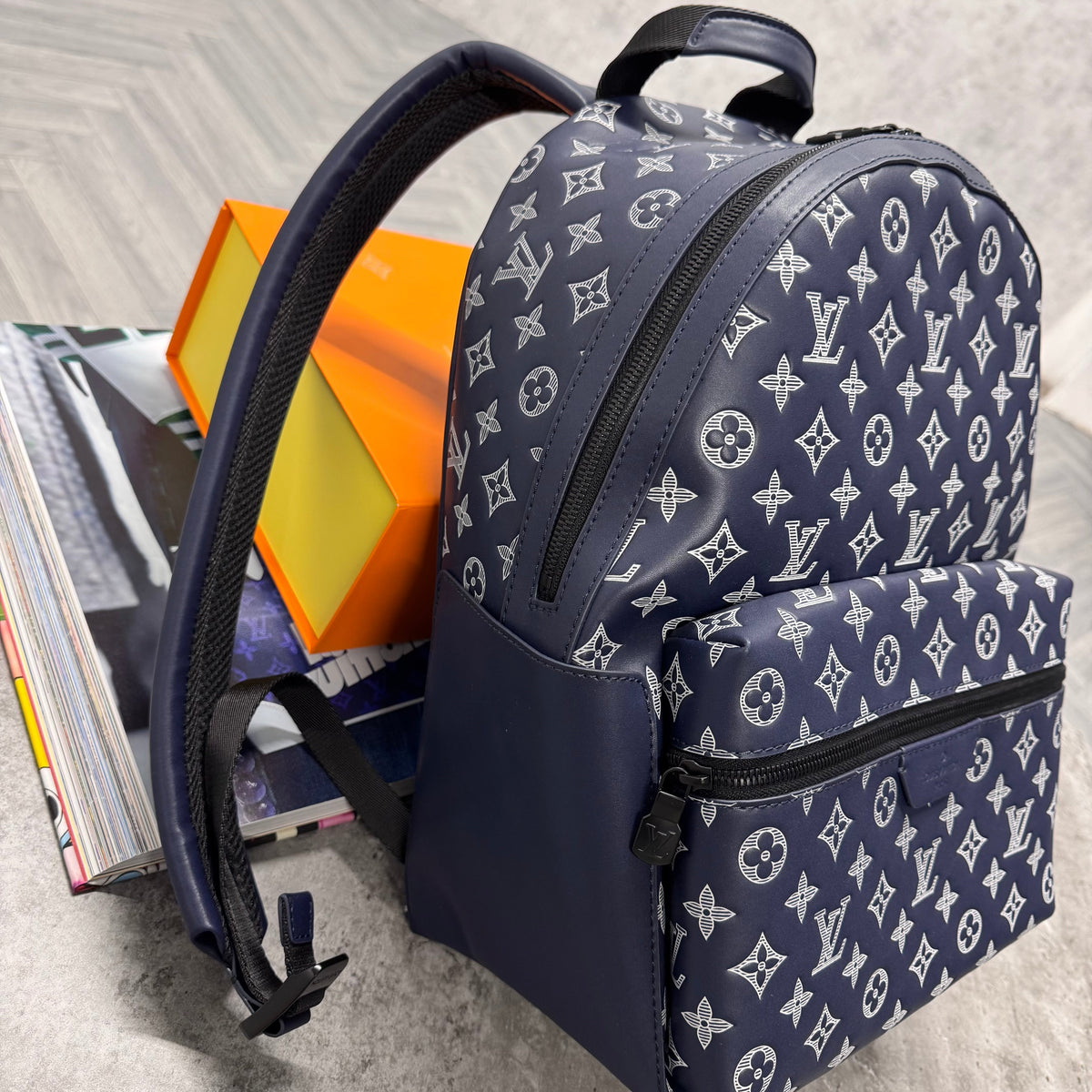 (PRE ORDER) LVE MONOGRAM BACKPACK - NAVY