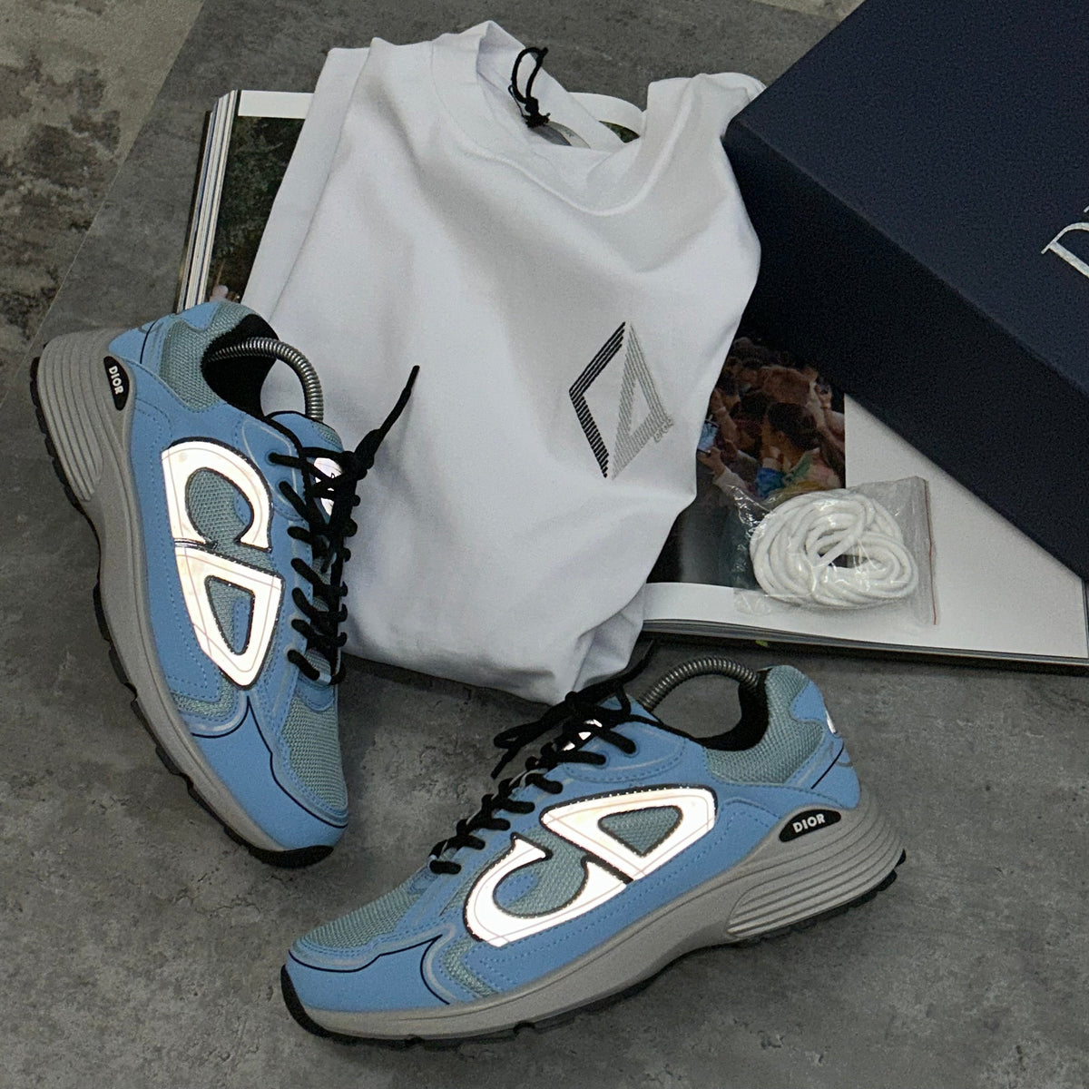 (PRE-ORDER) B30 TRAINERS - BABY BLUE