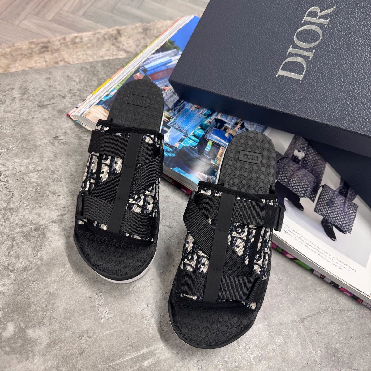 (PRE-ORDER) DI - SLIDES - STRAP