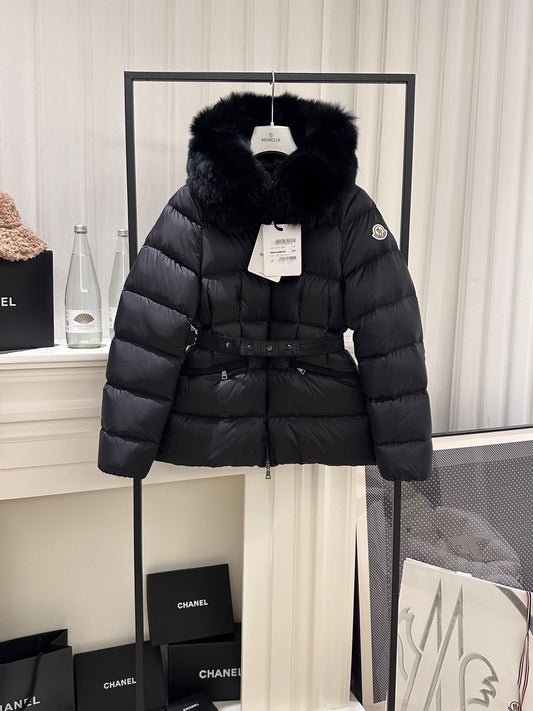 MNCLR FUR BELTED PUFFER ALL BLACK - (PRE ORDER)