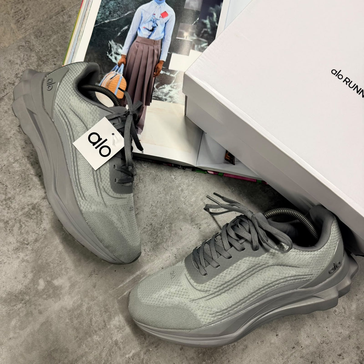 AL0 RUNNER GRAY (PRE-ORDER)